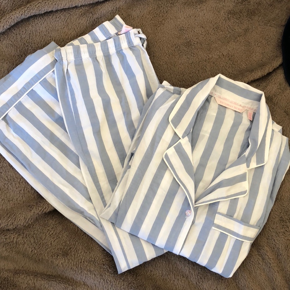 Victoria’s Secret pajama set